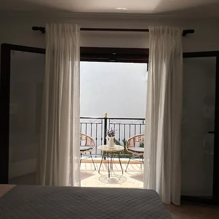 Guest house Pantheon Skiathos Town